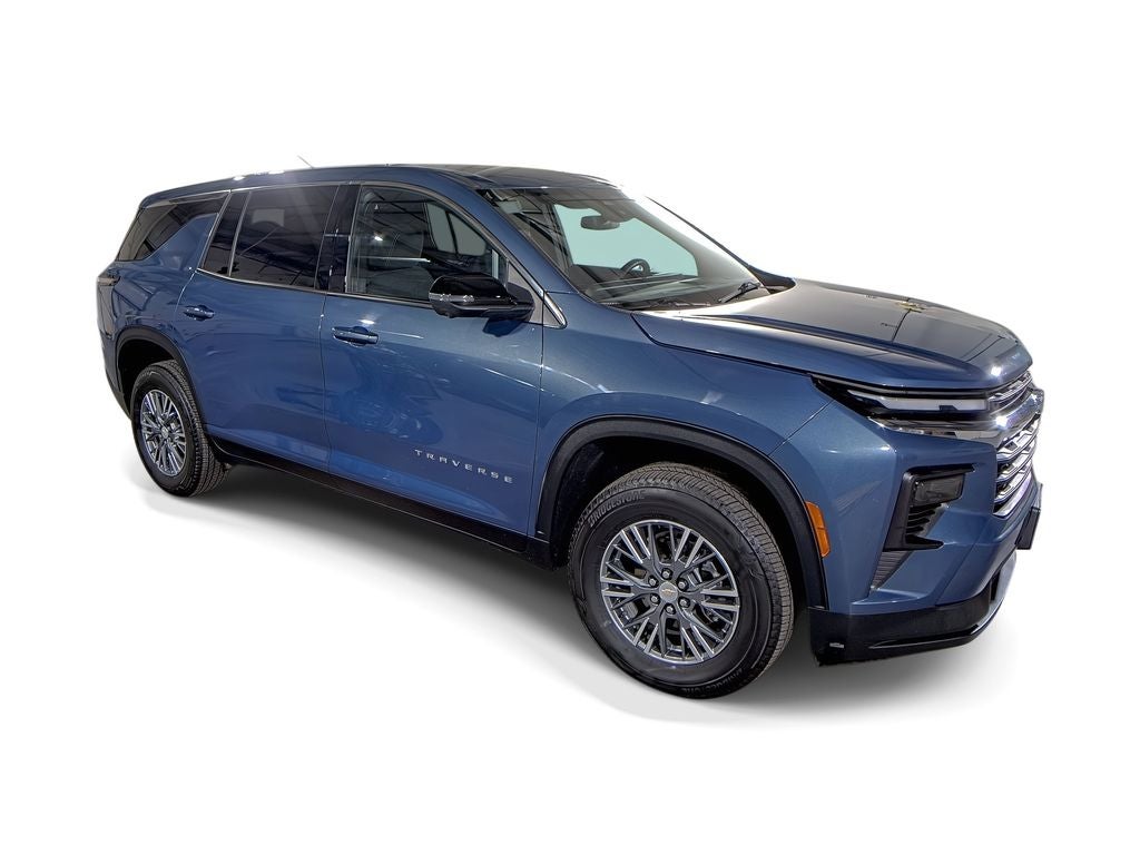 2024 Chevrolet Traverse LS