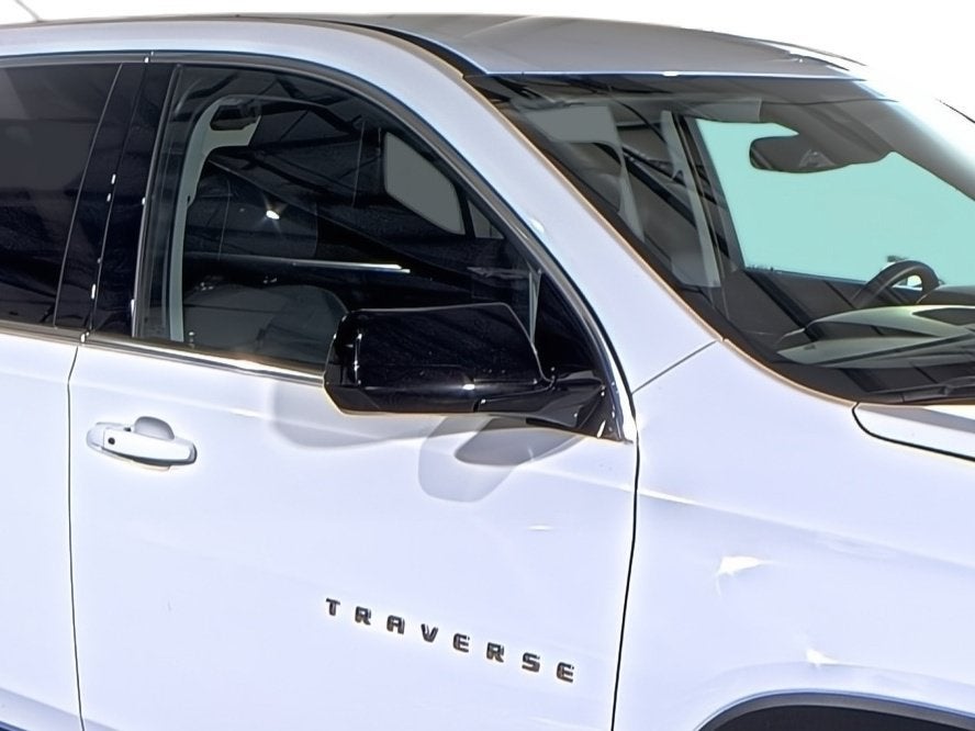 2021 Chevrolet Traverse LS