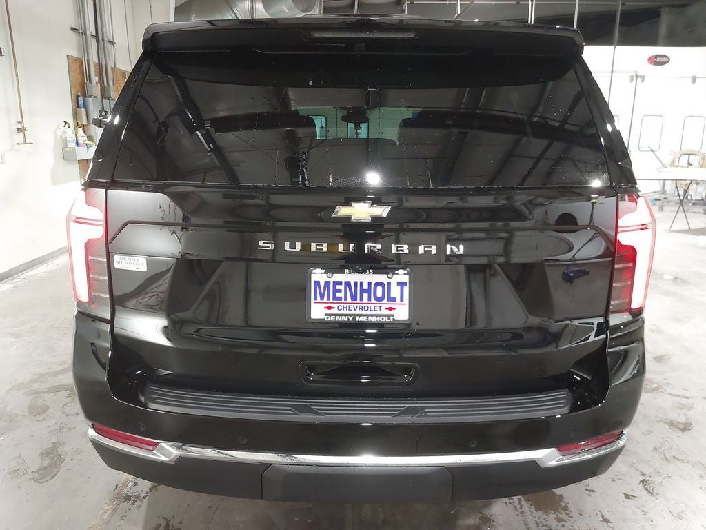 2026 Chevrolet Suburban LS