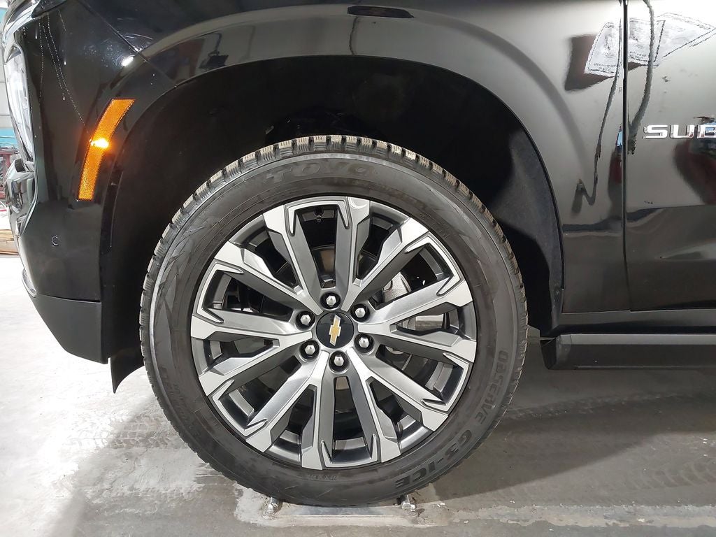 2025 Chevrolet Suburban High Country