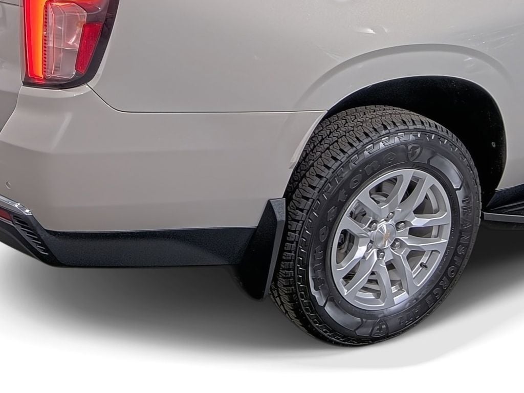 2024 Chevrolet Suburban LS