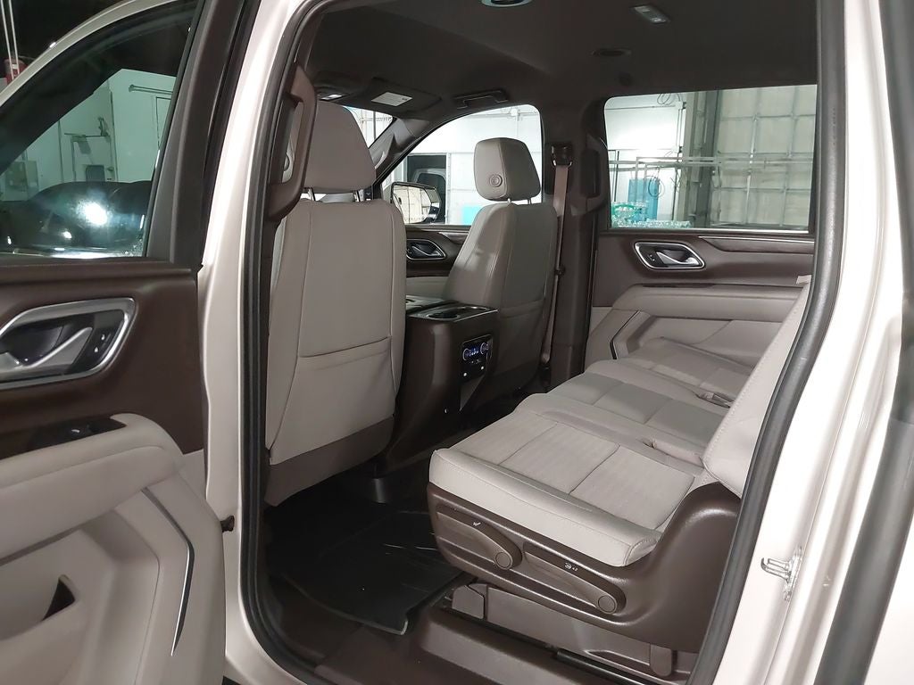 2024 Chevrolet Suburban LS