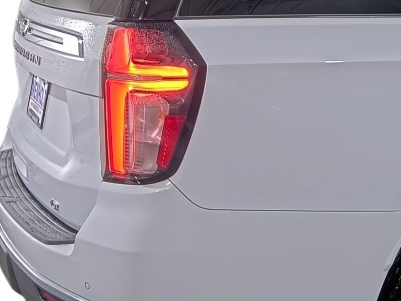 2022 Chevrolet Suburban LT