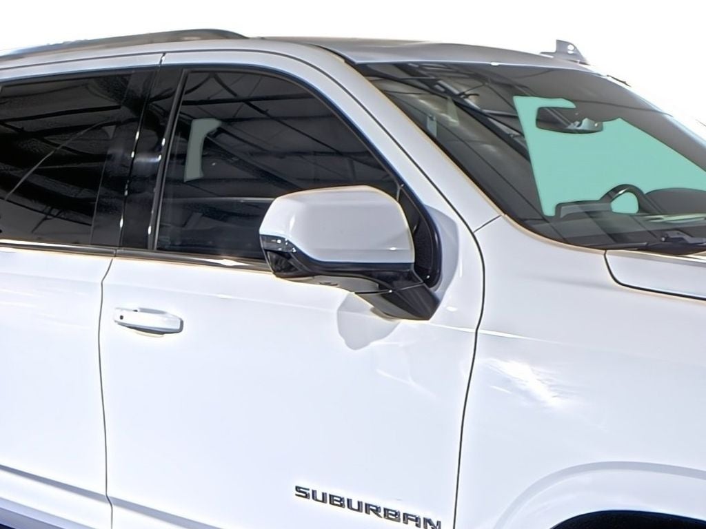 2022 Chevrolet Suburban LT