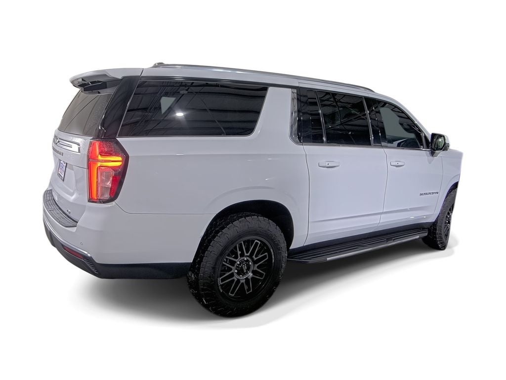 2022 Chevrolet Suburban LT