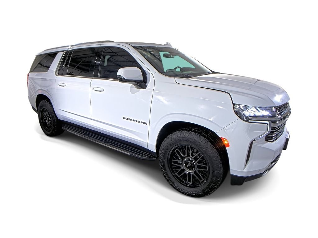 2022 Chevrolet Suburban LT