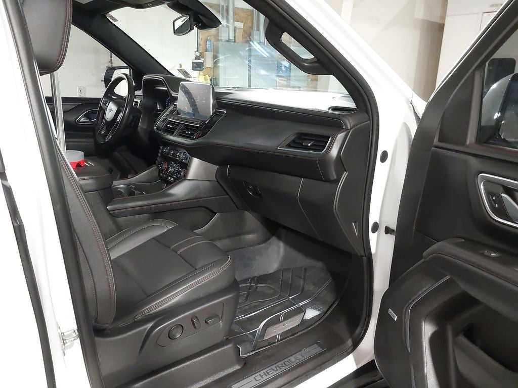 2022 Chevrolet Suburban RST