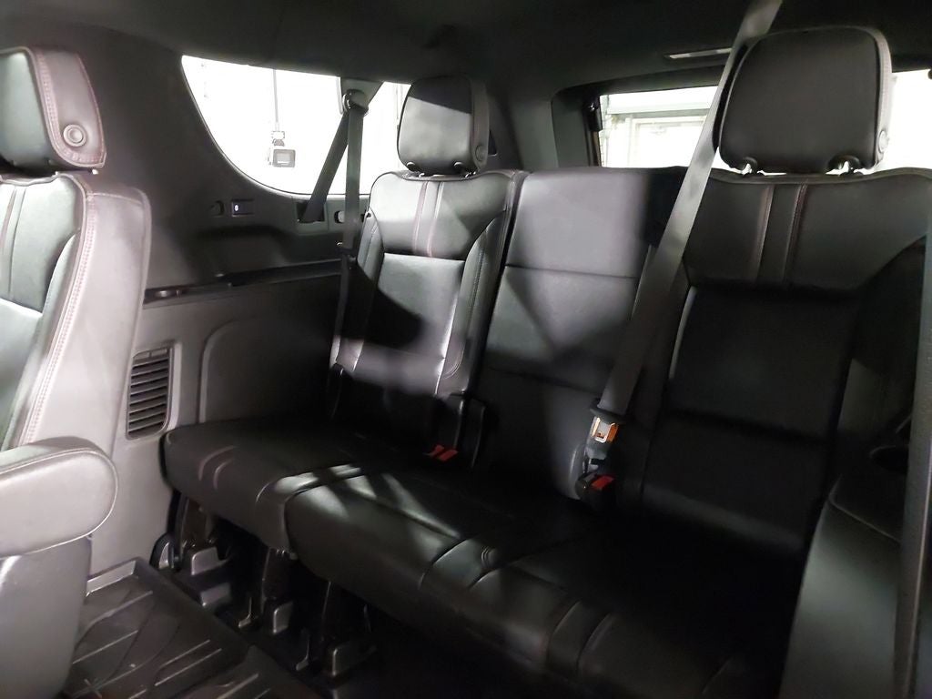 2022 Chevrolet Suburban RST