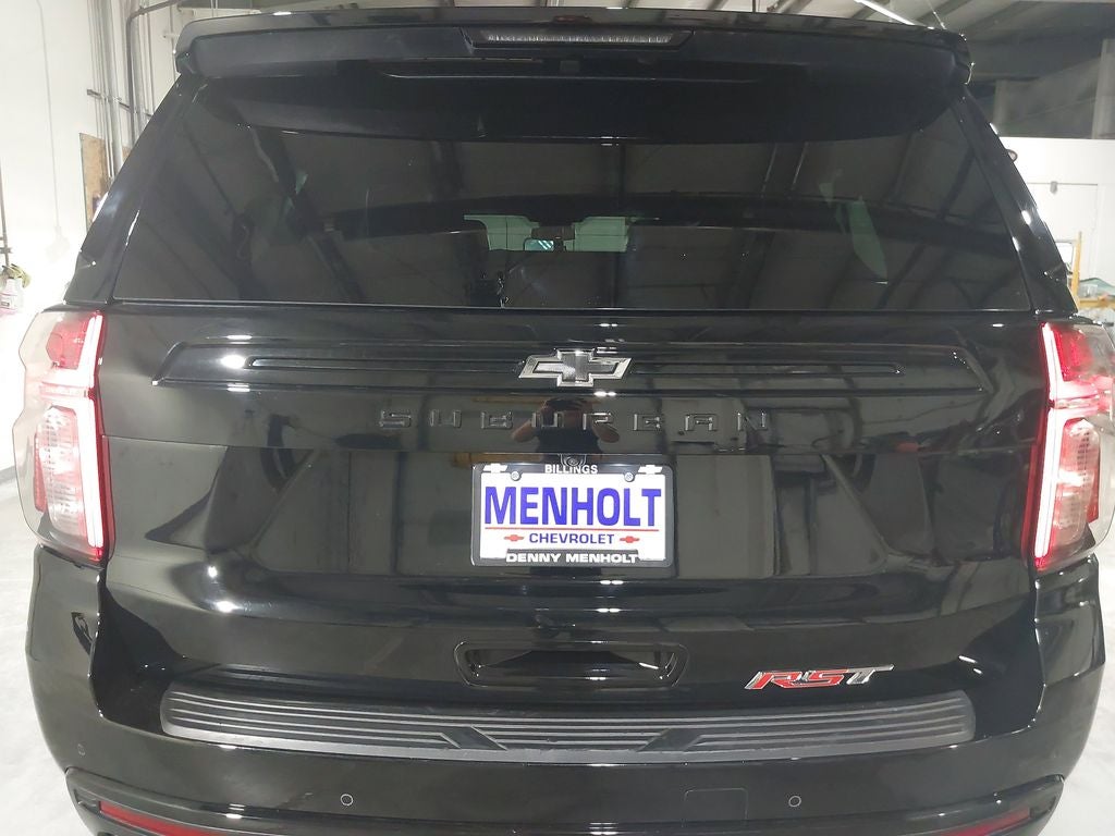 2023 Chevrolet Suburban RST