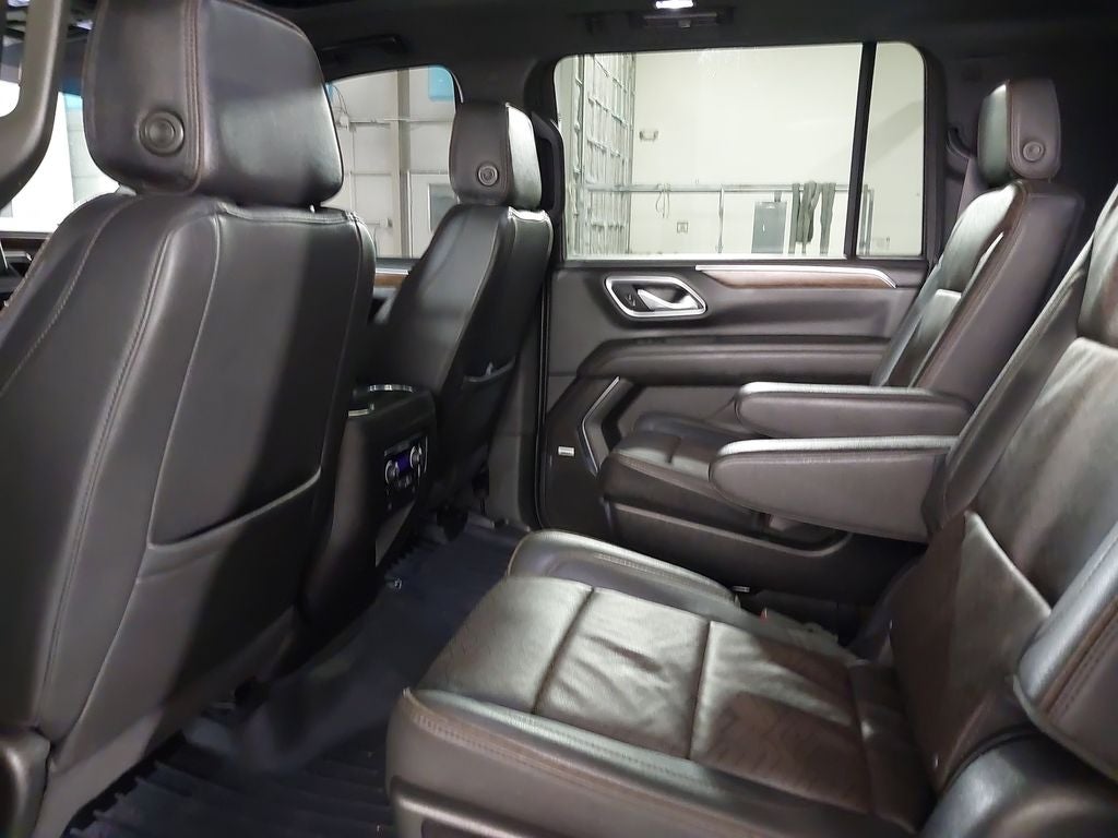 2024 Chevrolet Suburban High Country