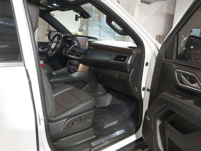 2022 Chevrolet Suburban High Country