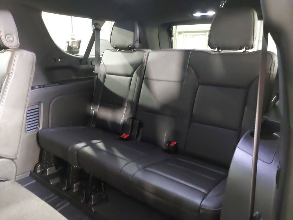 2022 Chevrolet Suburban High Country