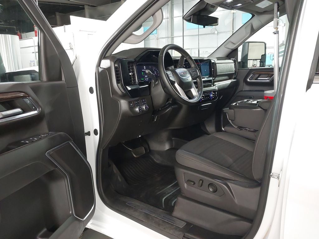 2024 GMC Sierra 3500 HD SLE