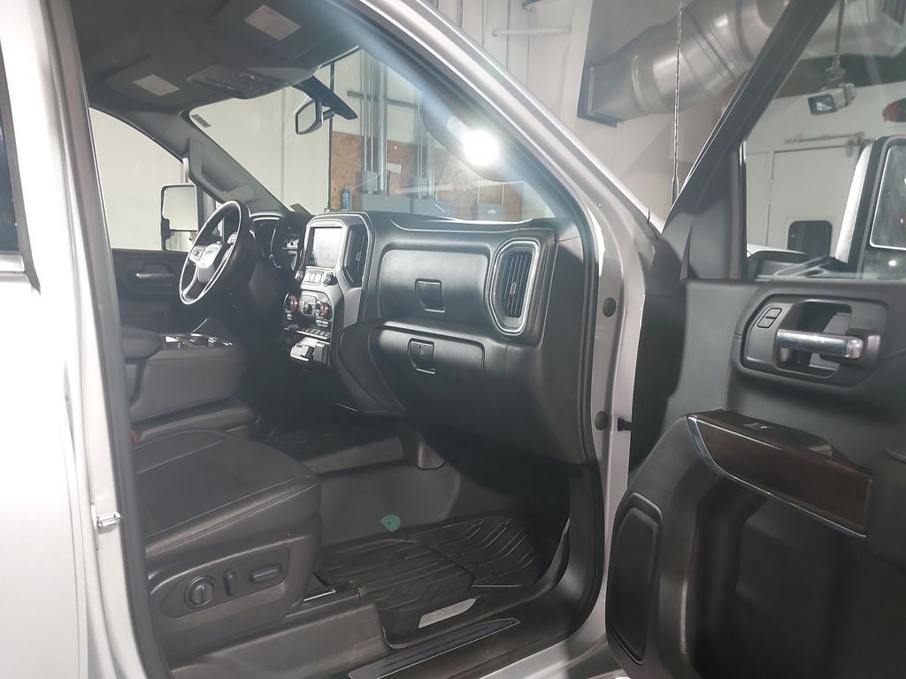 2022 GMC Sierra 3500 HD SLT