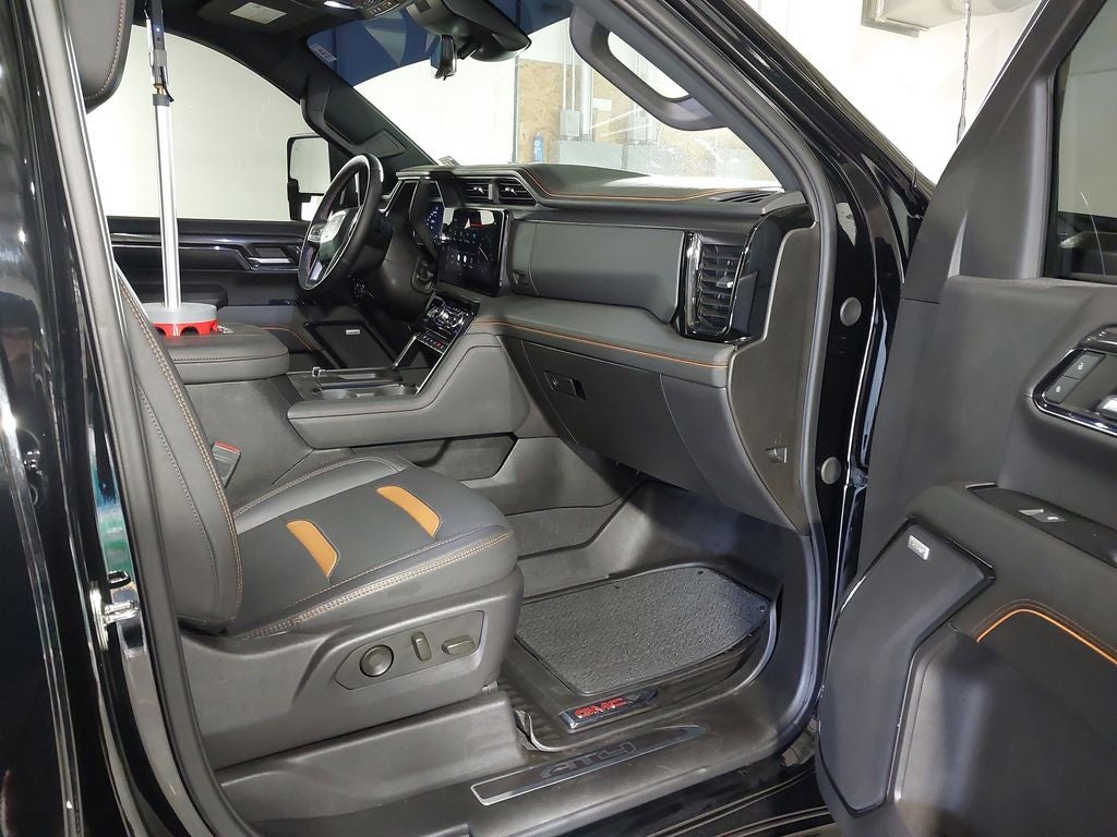 2024 GMC Sierra 3500 HD AT4