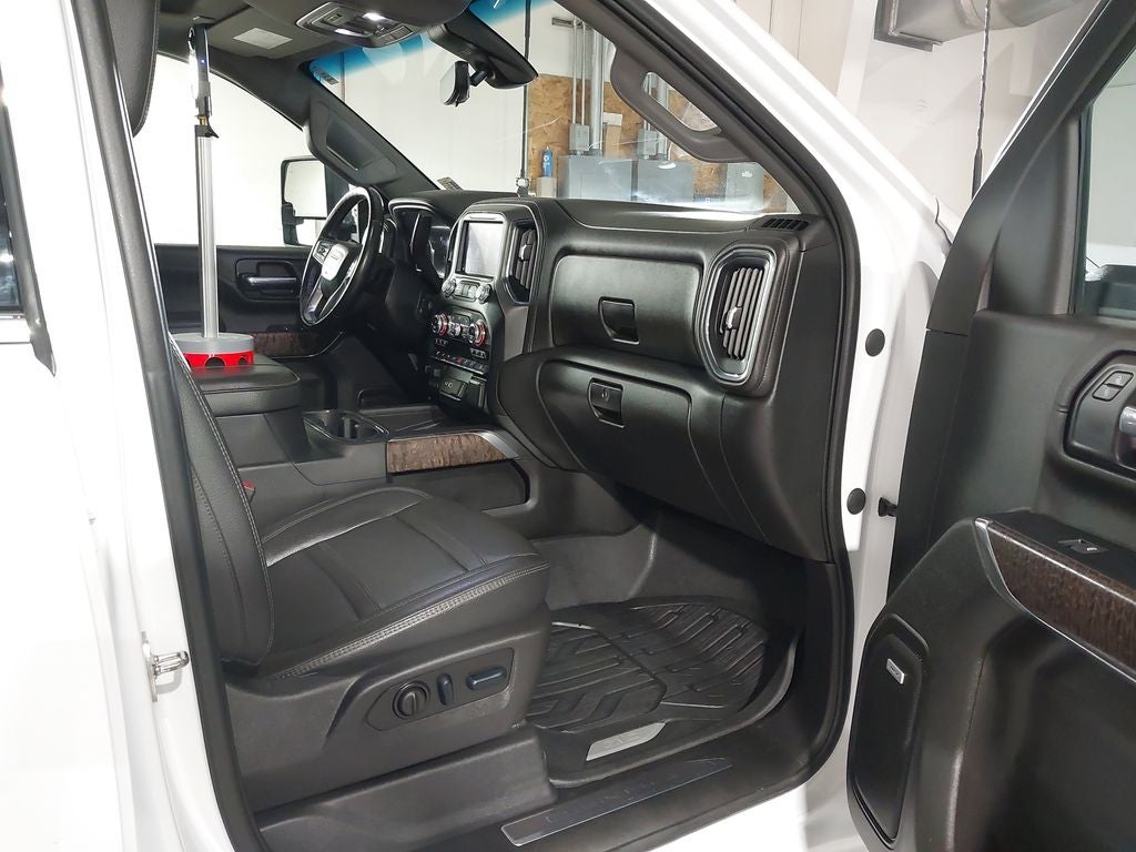 2023 GMC Sierra 3500 HD Denali