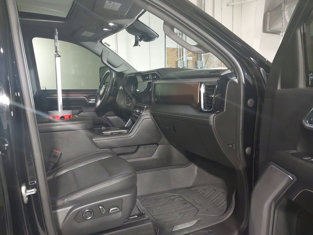 2024 GMC Sierra 3500 HD Denali