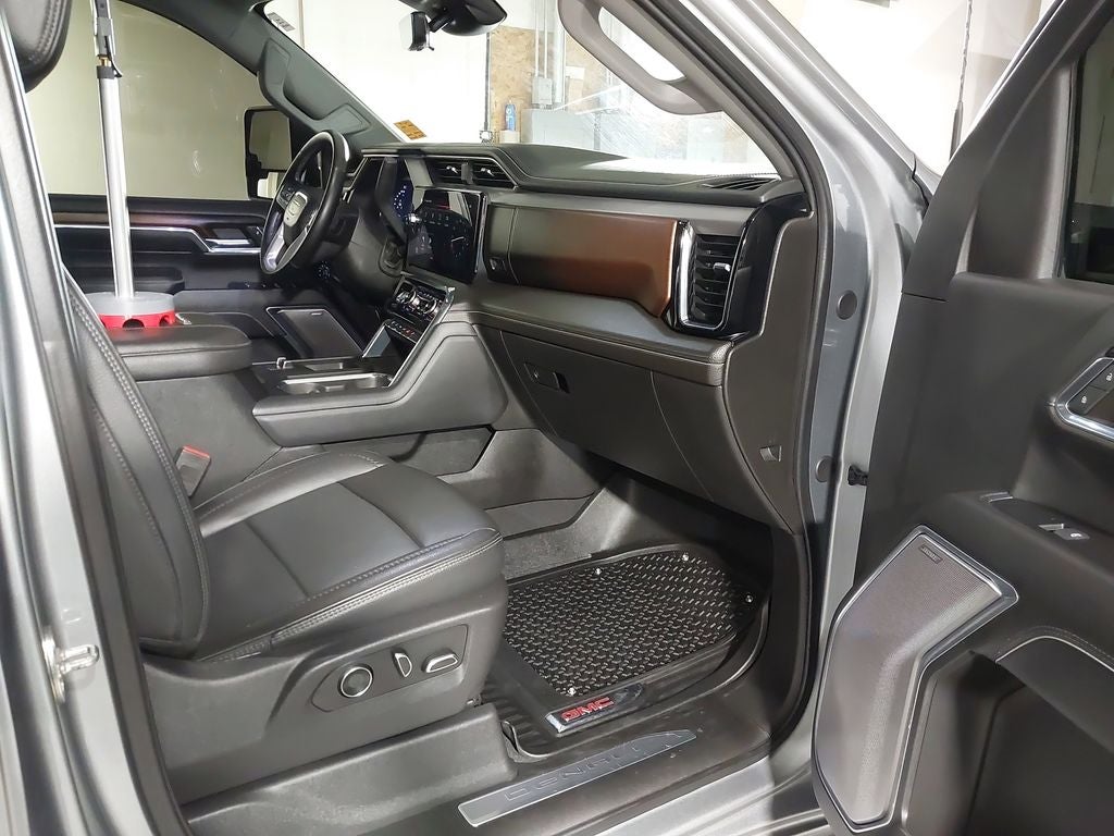 2024 GMC Sierra 3500 HD Denali DRW