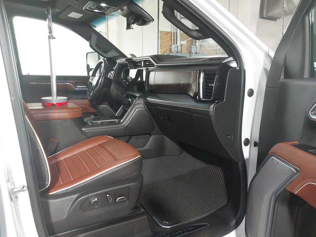 2024 GMC Sierra 3500 HD Denali Ultimate