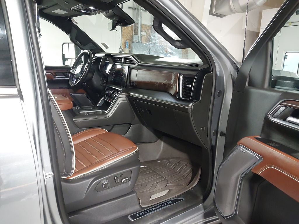 2024 GMC Sierra 3500 HD Denali Ultimate