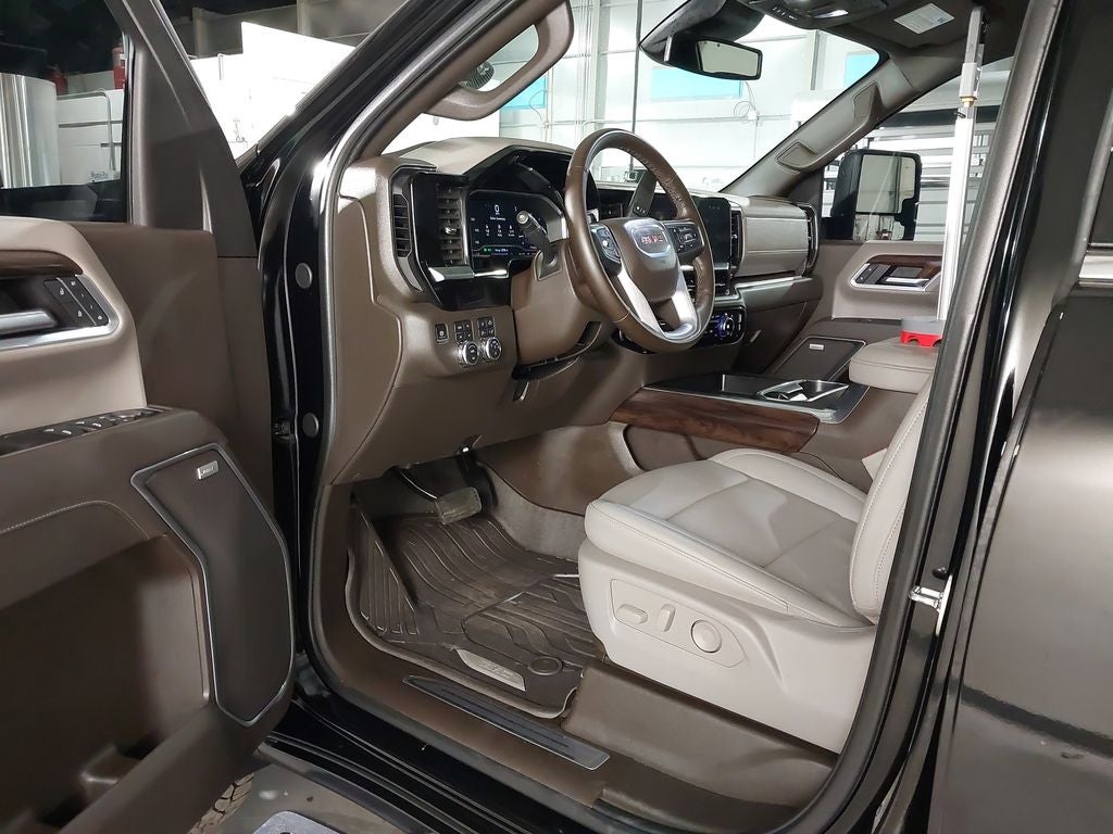 2025 GMC Sierra 2500 HD SLT