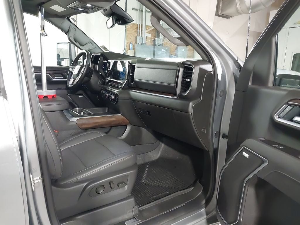 2025 GMC Sierra 2500 HD SLT