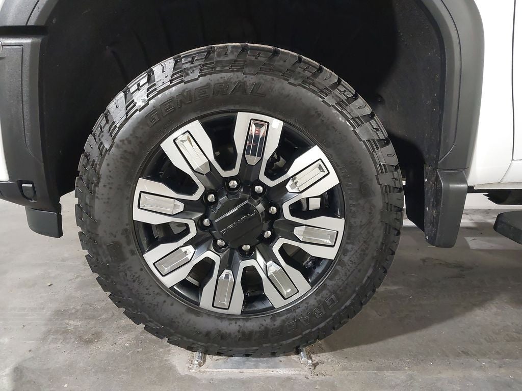 2025 GMC Sierra 3500 HD Denali