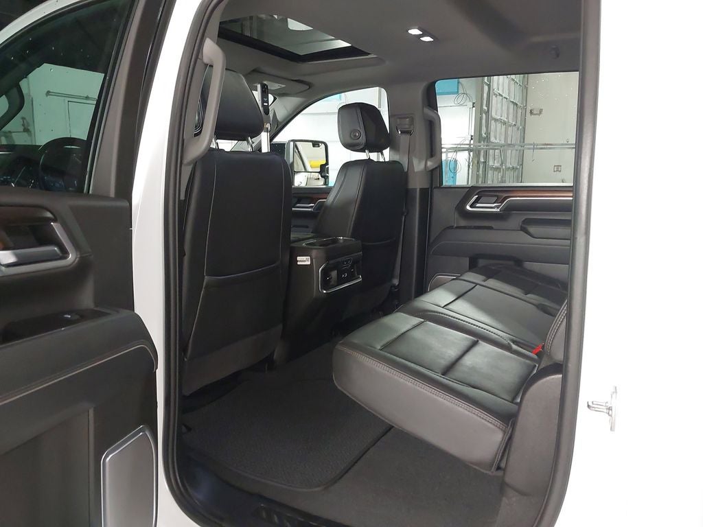 2025 GMC Sierra 3500 HD Denali