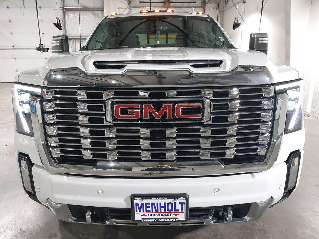 2025 GMC Sierra 3500 HD Denali