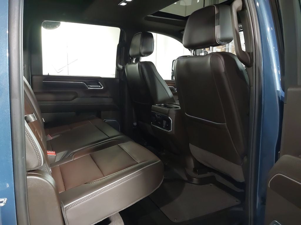 2025 GMC Sierra 3500 HD Denali