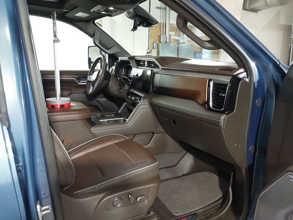 2025 GMC Sierra 3500 HD Denali