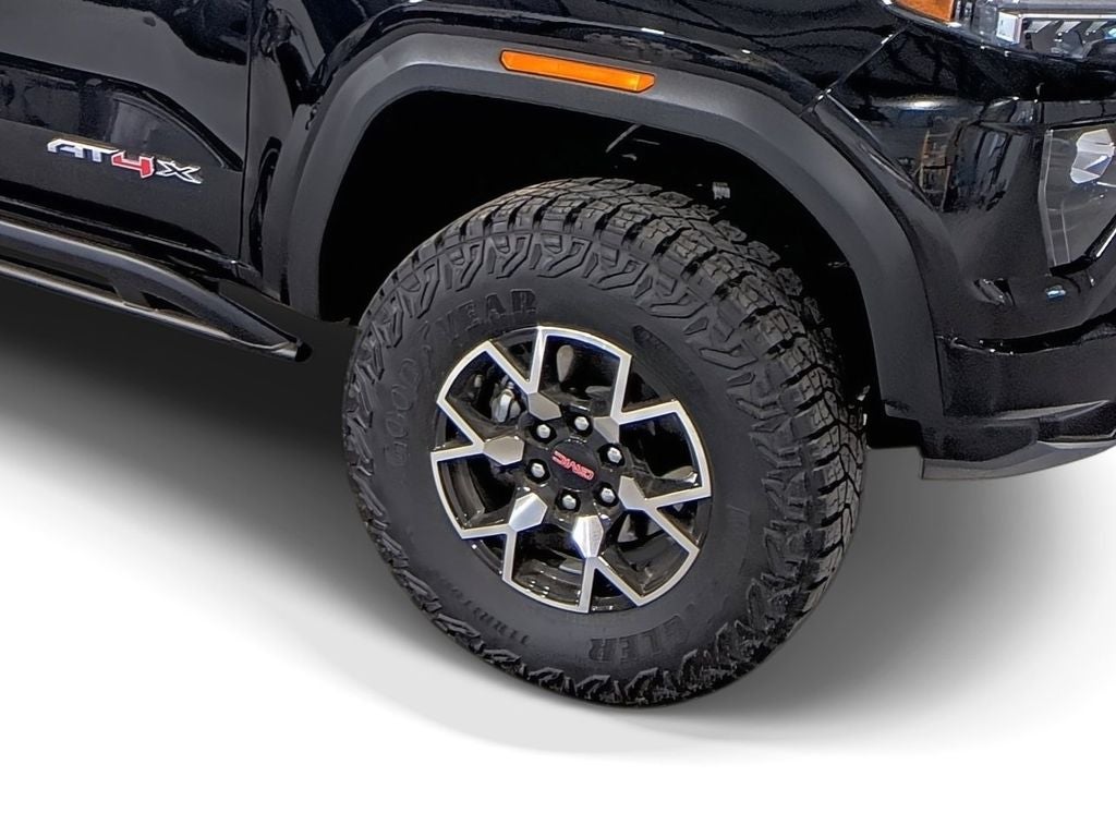 2025 GMC Canyon AT4