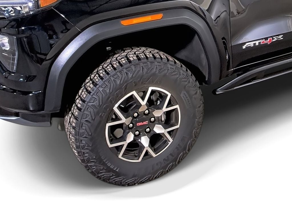 2025 GMC Canyon AT4