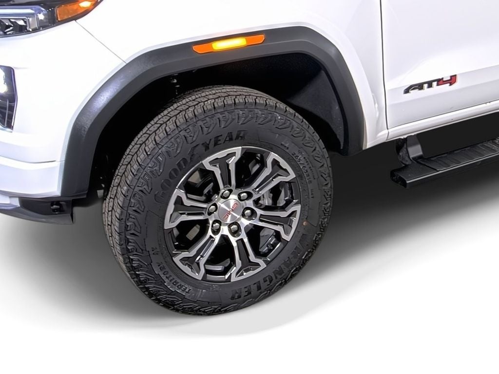 2025 GMC Canyon AT4