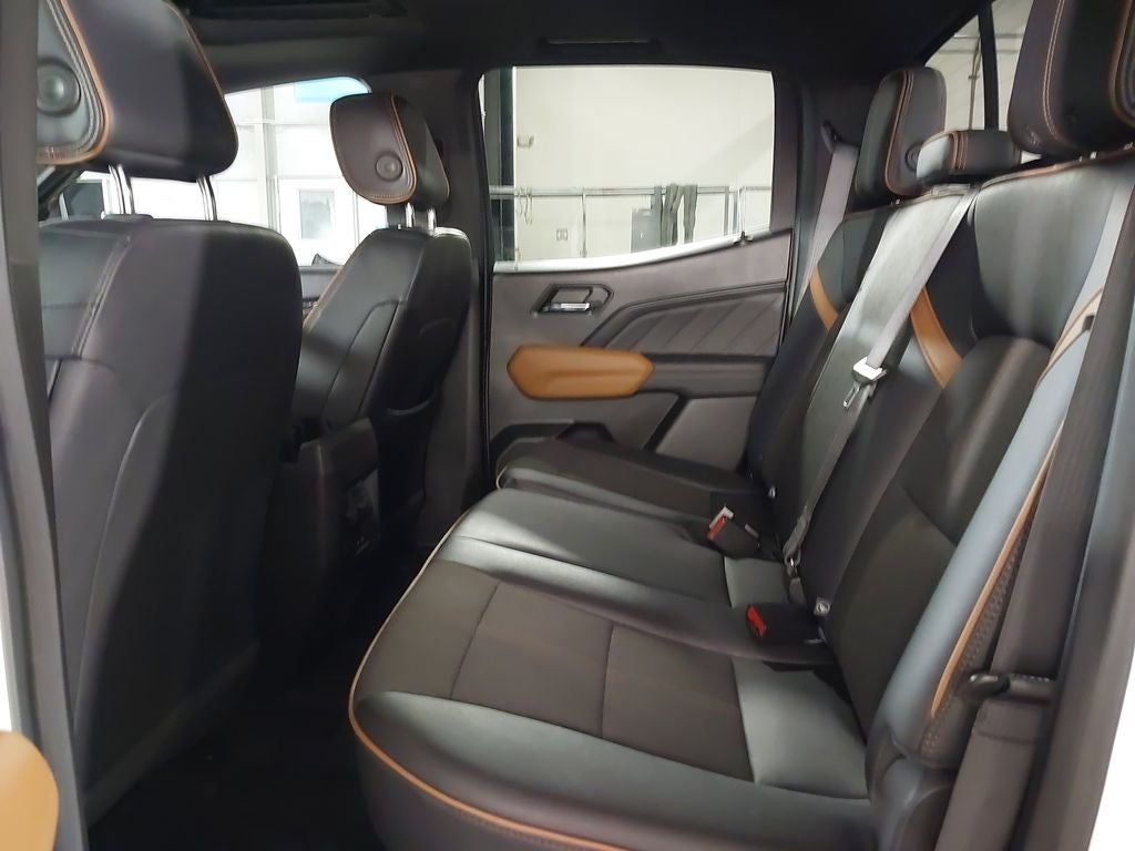 2024 GMC Canyon AT4