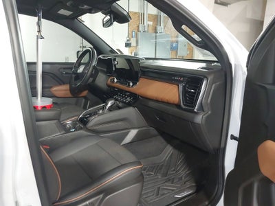 2024 GMC Canyon AT4