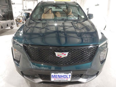 2024 Cadillac XT4 Sport
