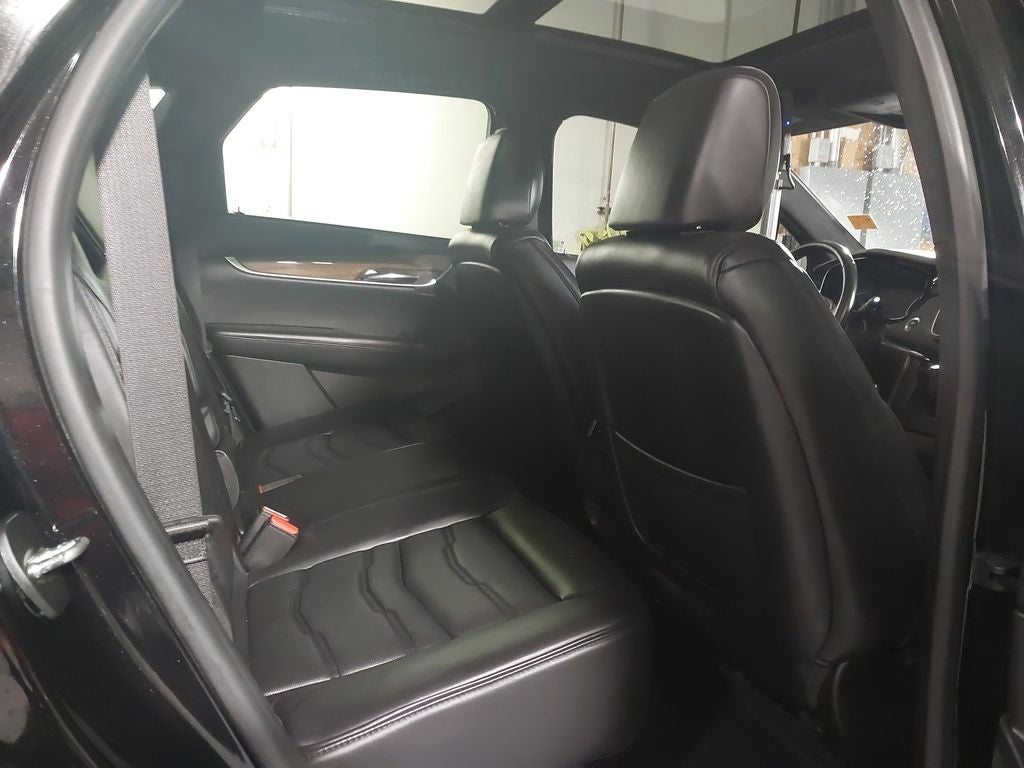 2017 Cadillac XT5 Platinum AWD