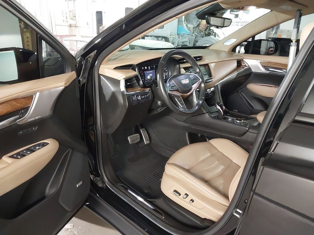 2021 Cadillac XT5 Sport