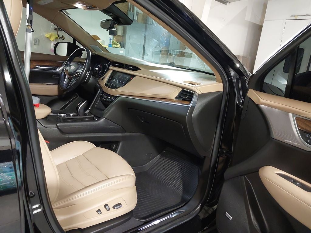 2021 Cadillac XT5 Sport