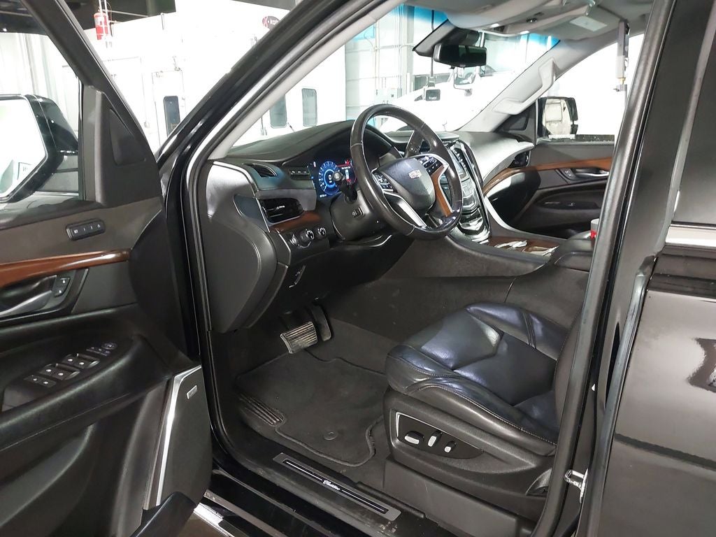 2018 Cadillac Escalade Premium Luxury