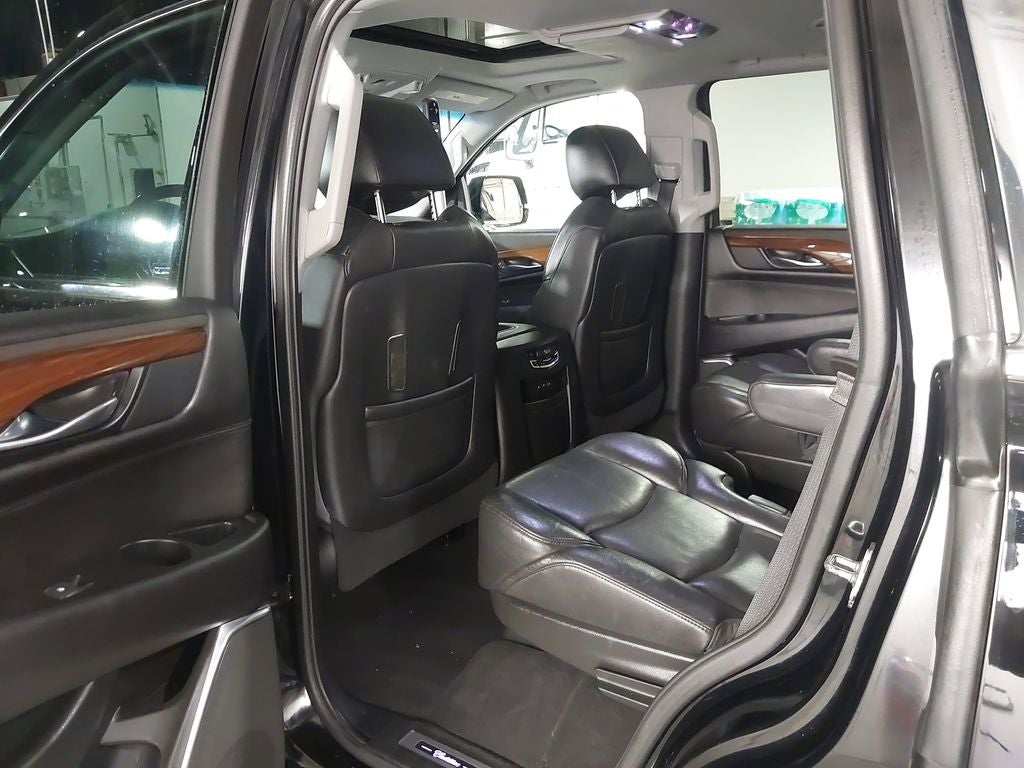 2018 Cadillac Escalade Premium Luxury