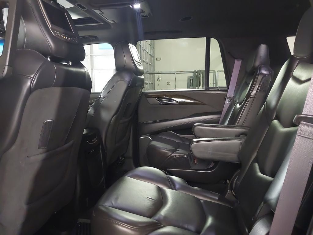 2017 Cadillac Escalade Platinum