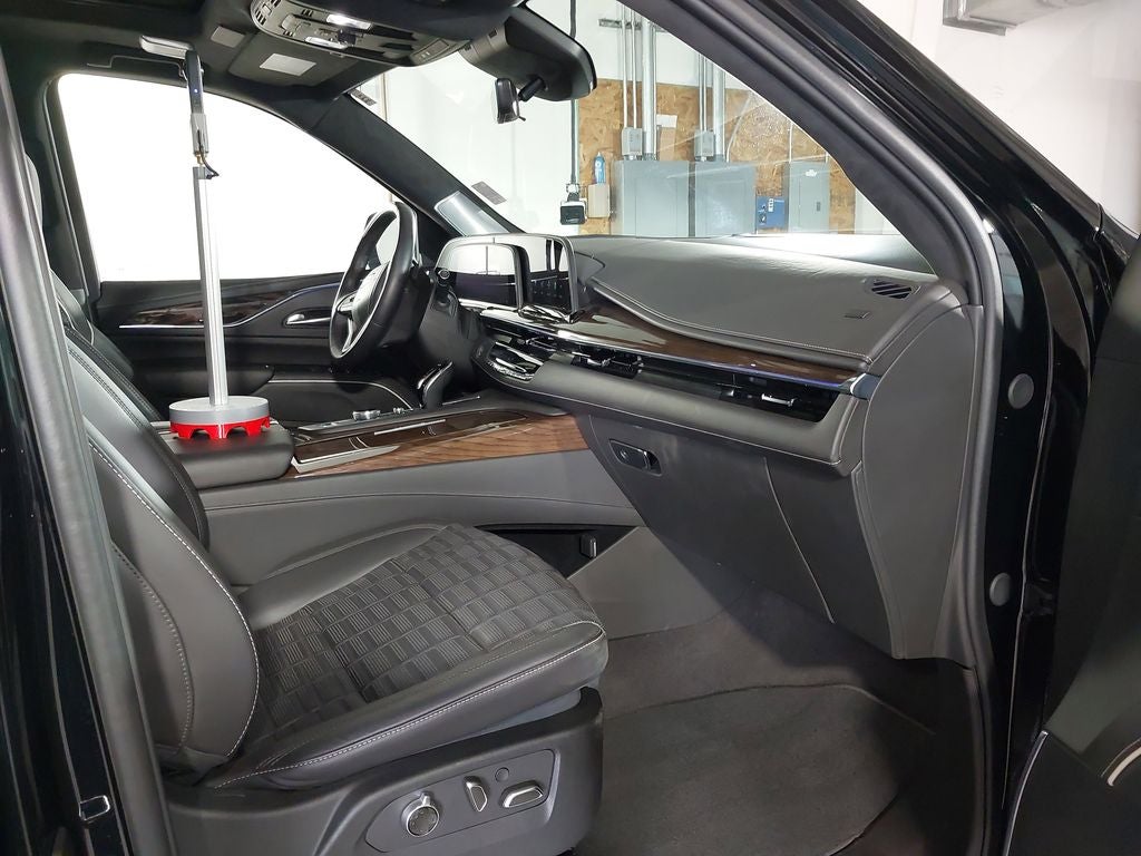 2024 Cadillac Escalade ESV Premium Luxury Platinum