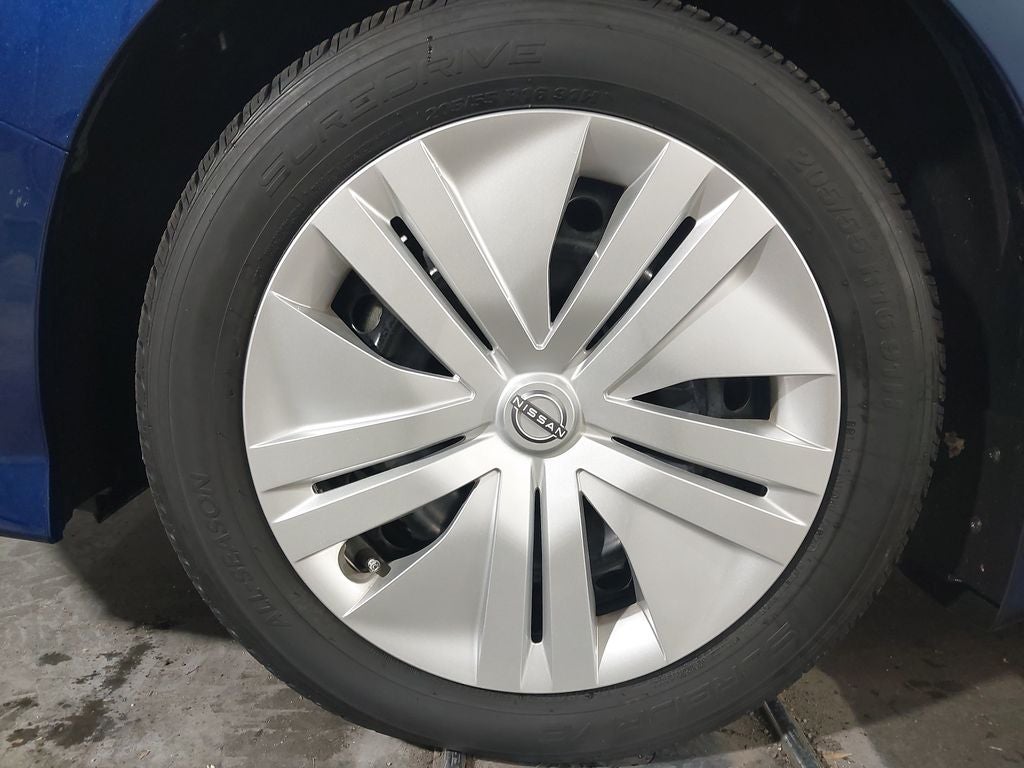2025 Nissan LEAF S