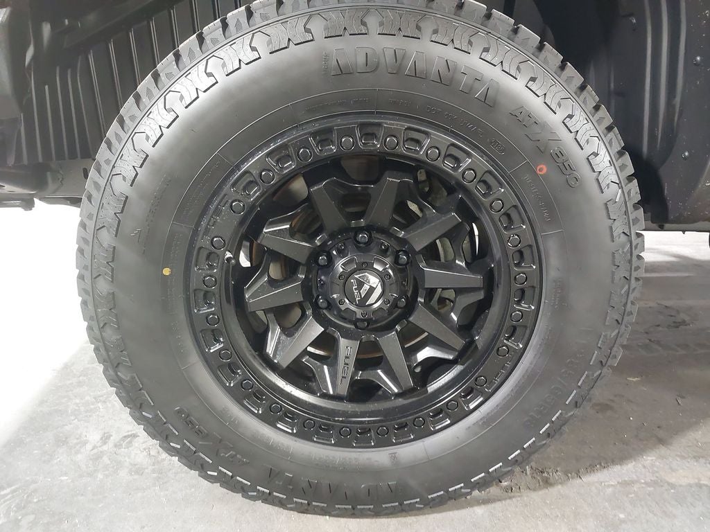 2021 Nissan TITAN XD Crew Cab SV 4x4