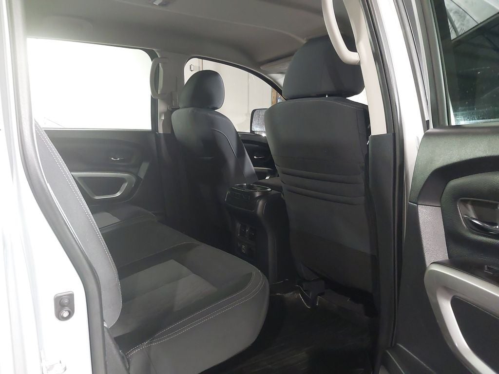 2021 Nissan TITAN XD Crew Cab SV 4x4