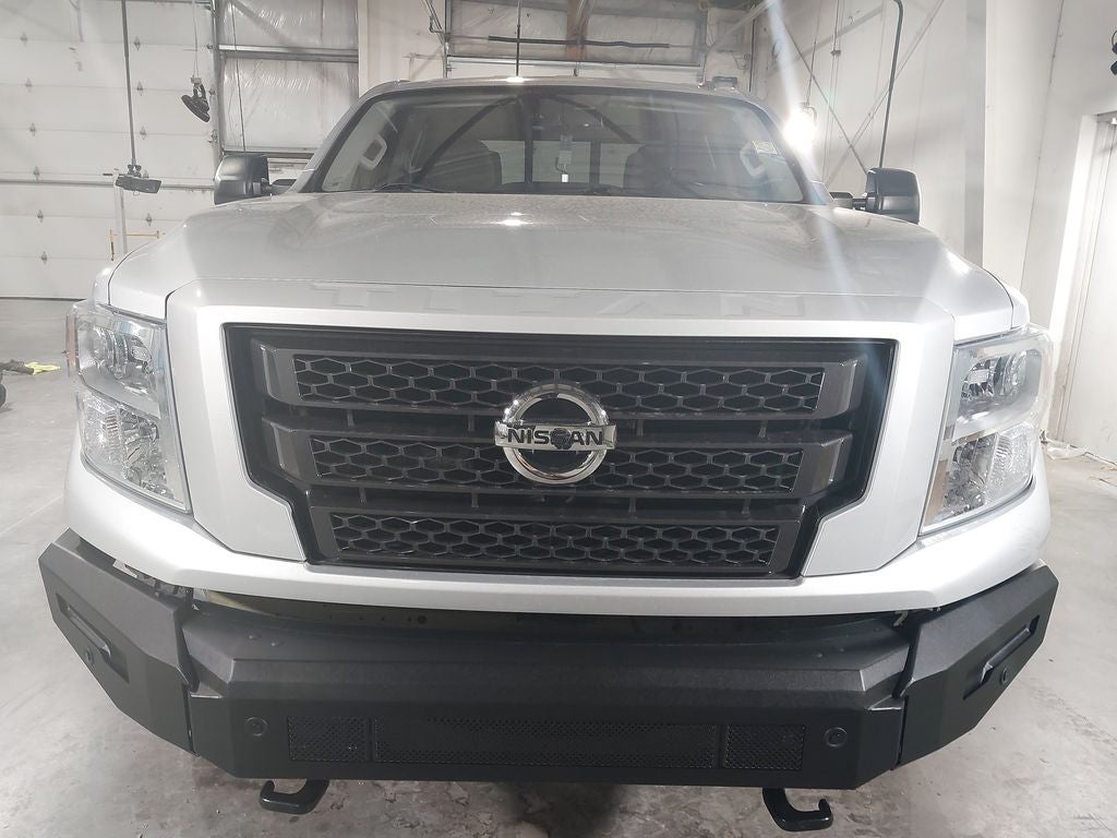 2021 Nissan TITAN XD Crew Cab SV 4x4