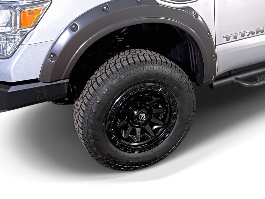 2021 Nissan TITAN XD Crew Cab SV 4x4