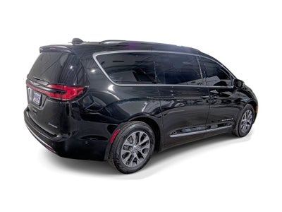 2023 Chrysler Pacifica Hybrid Pinnacle